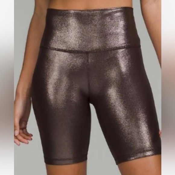 LULULEMON ALIGN HIGH RISE SHORT 8” SHINE BROWN COLOR SIZE 2 NWT - Picture 2 of 5